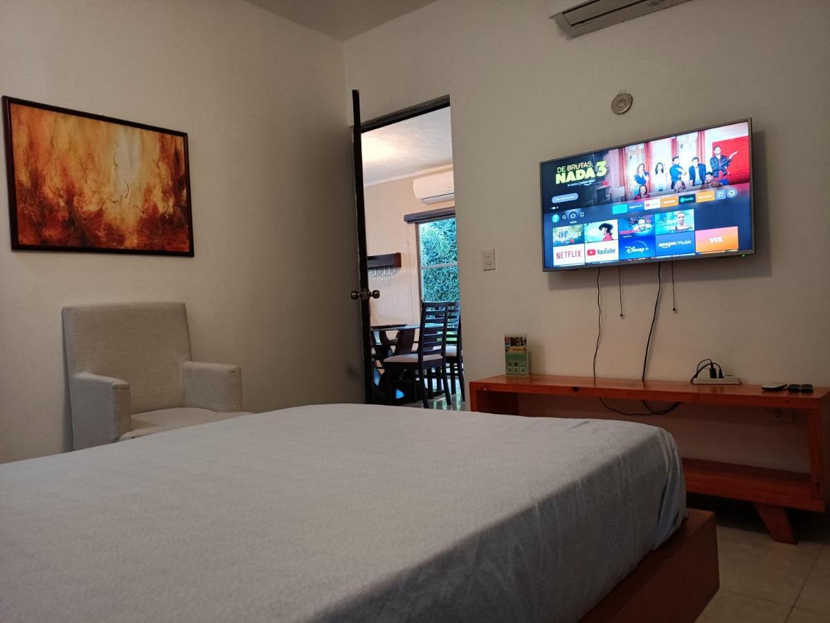Casa Hector, Con Jacuzzi, Cerca Del Foro Gnp. Villa Mérida Exteriör bild