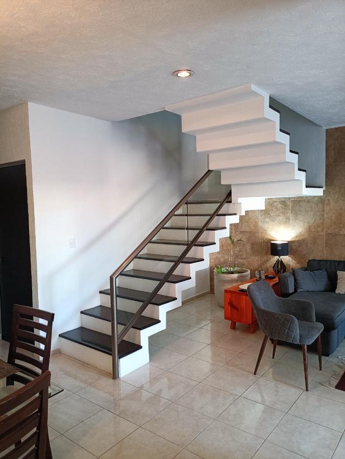 Casa Hector, Con Jacuzzi, Cerca Del Foro Gnp. Villa Mérida Exteriör bild